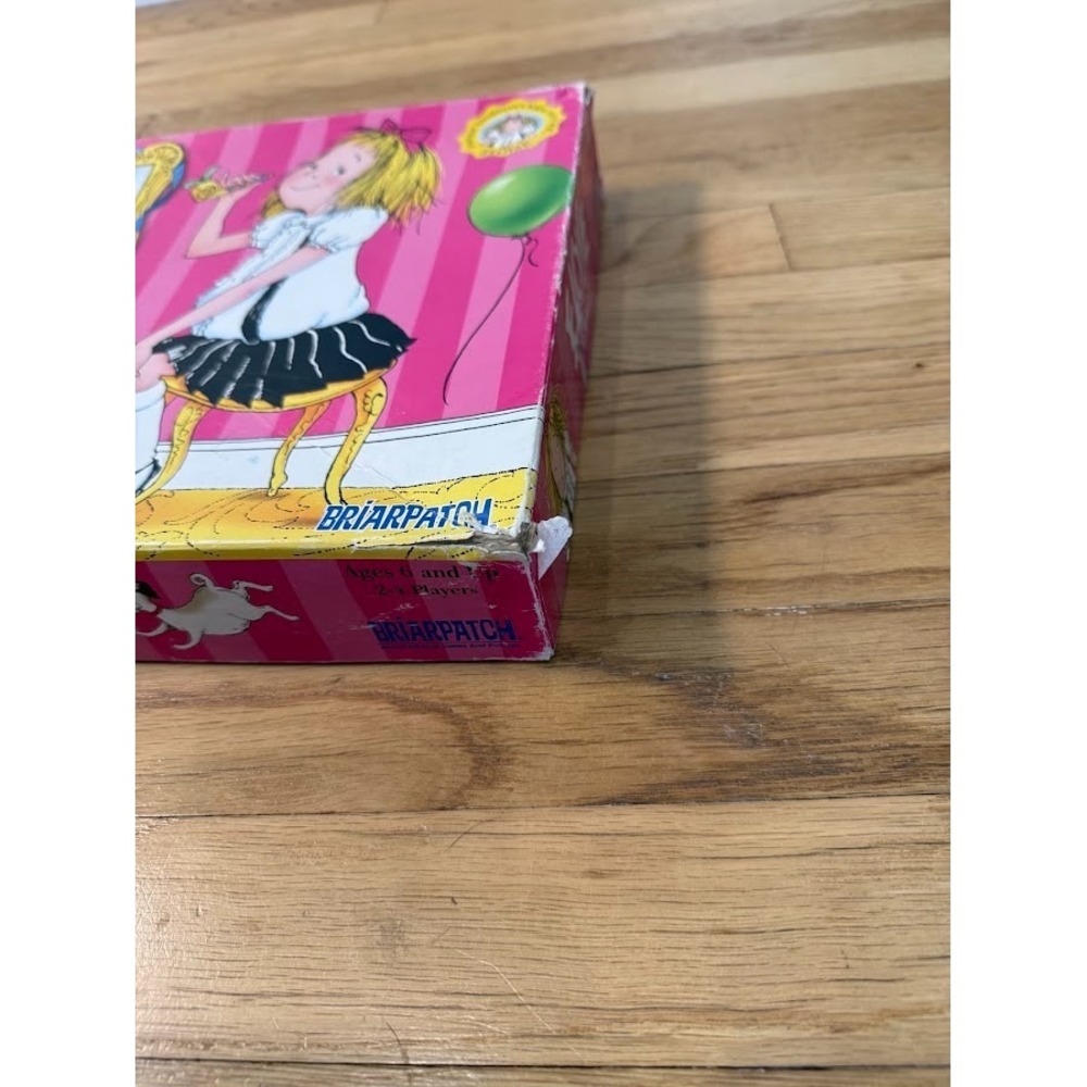 Vintage Eloise Board Game - Briarpatch Edition by Kay Thompson Ages 6 and Up - Picture 3 of 16